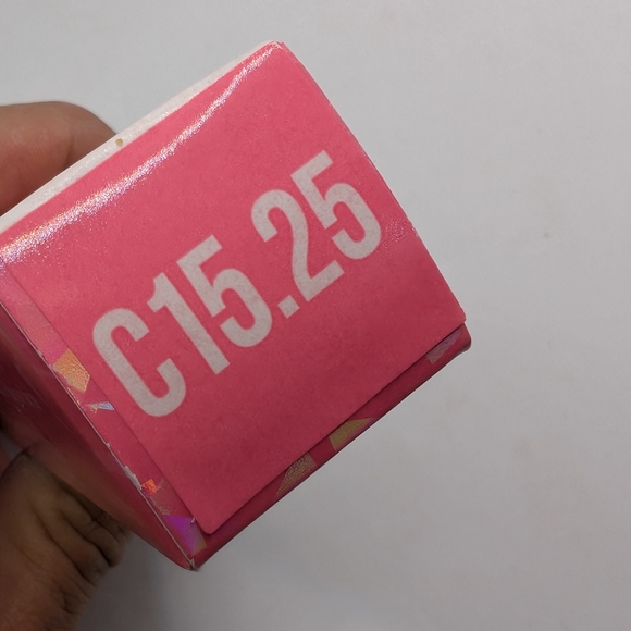 Jeffrey Star Concealer C15.25 - Picture 2 of 2